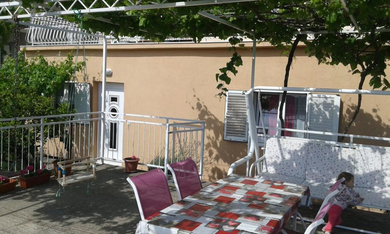Apartment Paolo Šibenik Exteriör bild