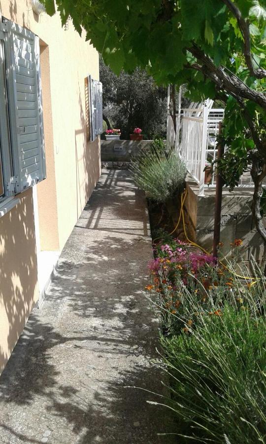 Apartment Paolo Šibenik Exteriör bild
